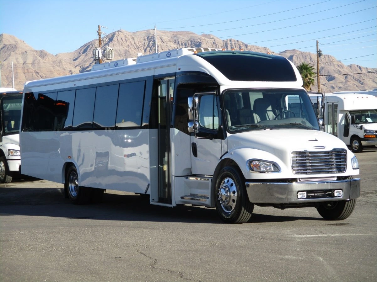 Charter Bus Rentals to Oracle Park