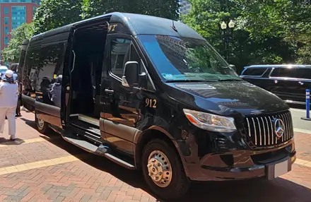 Mini-bus rent Boston