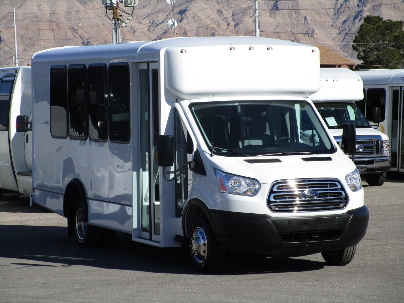 Minibus rental